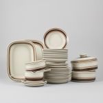 1146 8254 DINNER SET